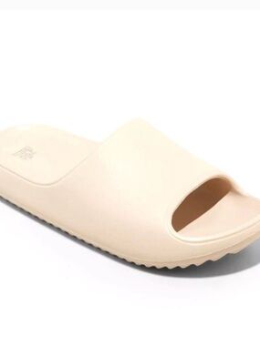 Wild fable Cream Slide Sandal